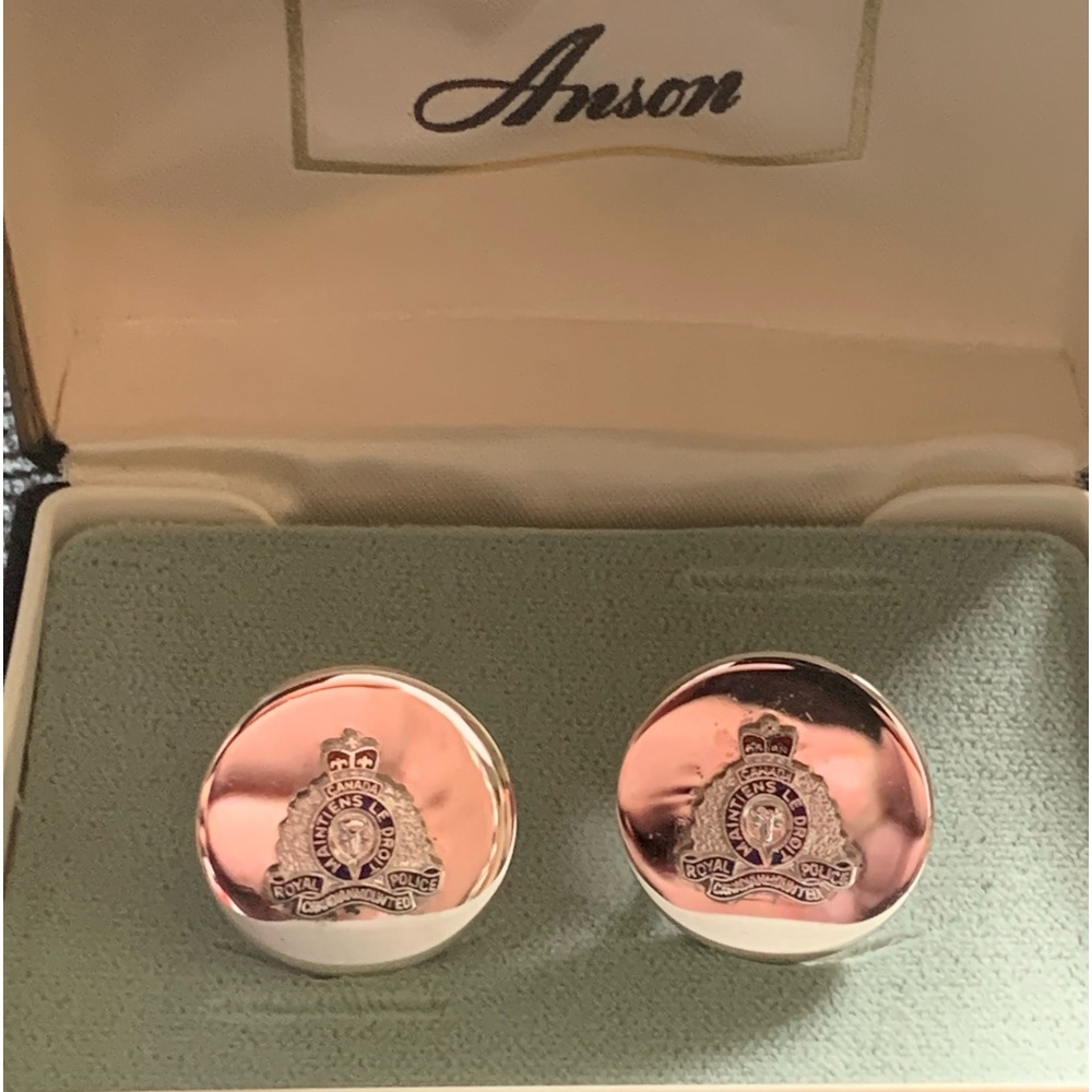 Rare Antique Vintage Collectable Royal Canadian Mounted Police (RCMP) Cufflinks